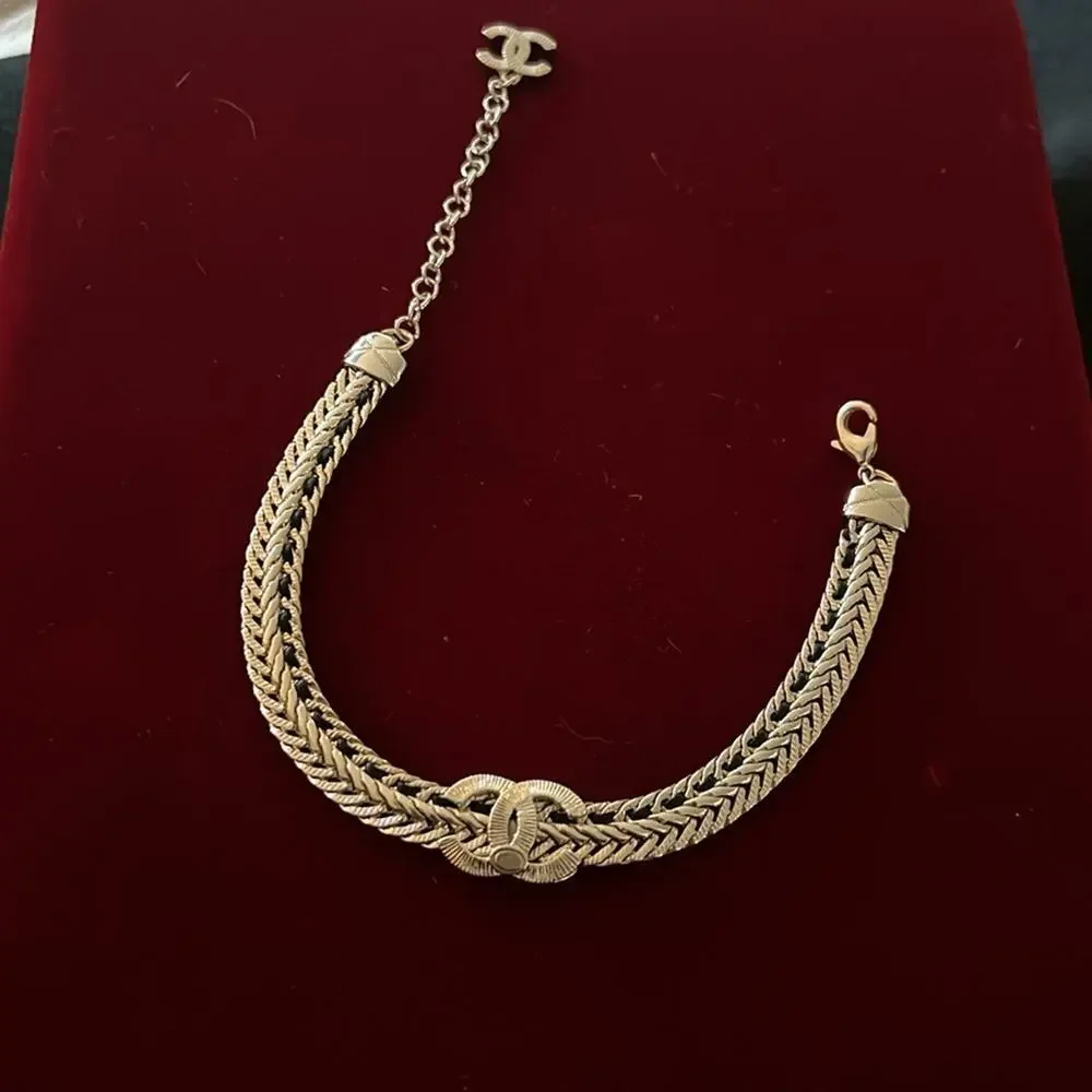 CC Necklace